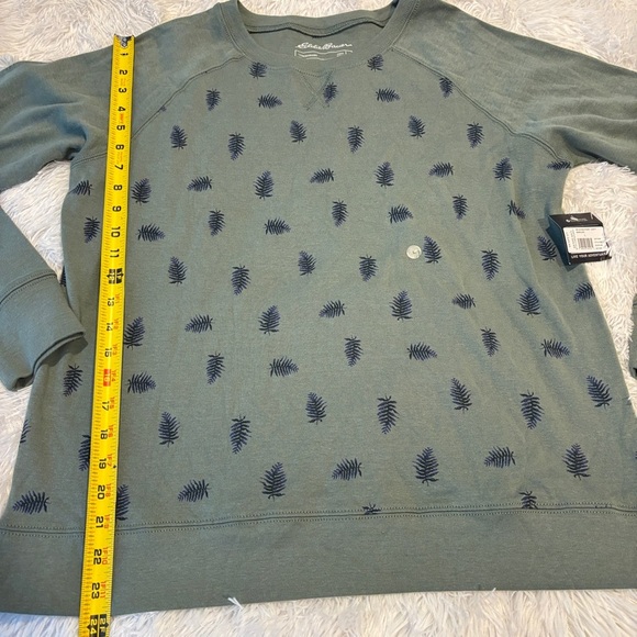 Eddie Bauer legend wash Crew Sweatshirt - LEAF P
MINRALGRN NWT Lg - Picture 5 of 10